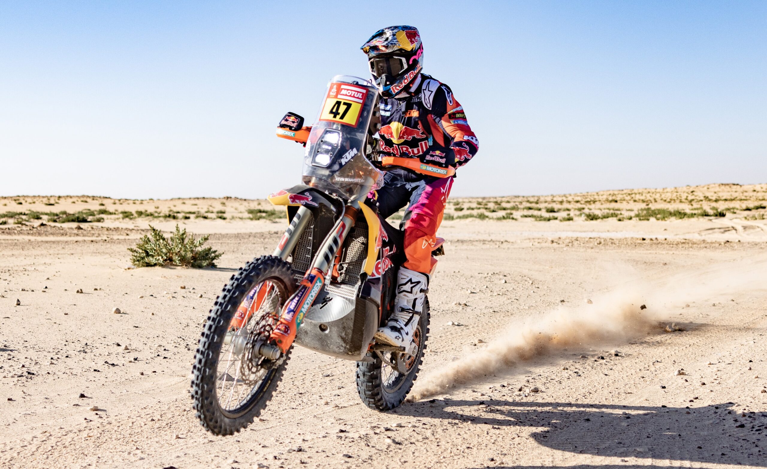 Dakar, Etapa 4: Um dia complicado para Price e Benavides