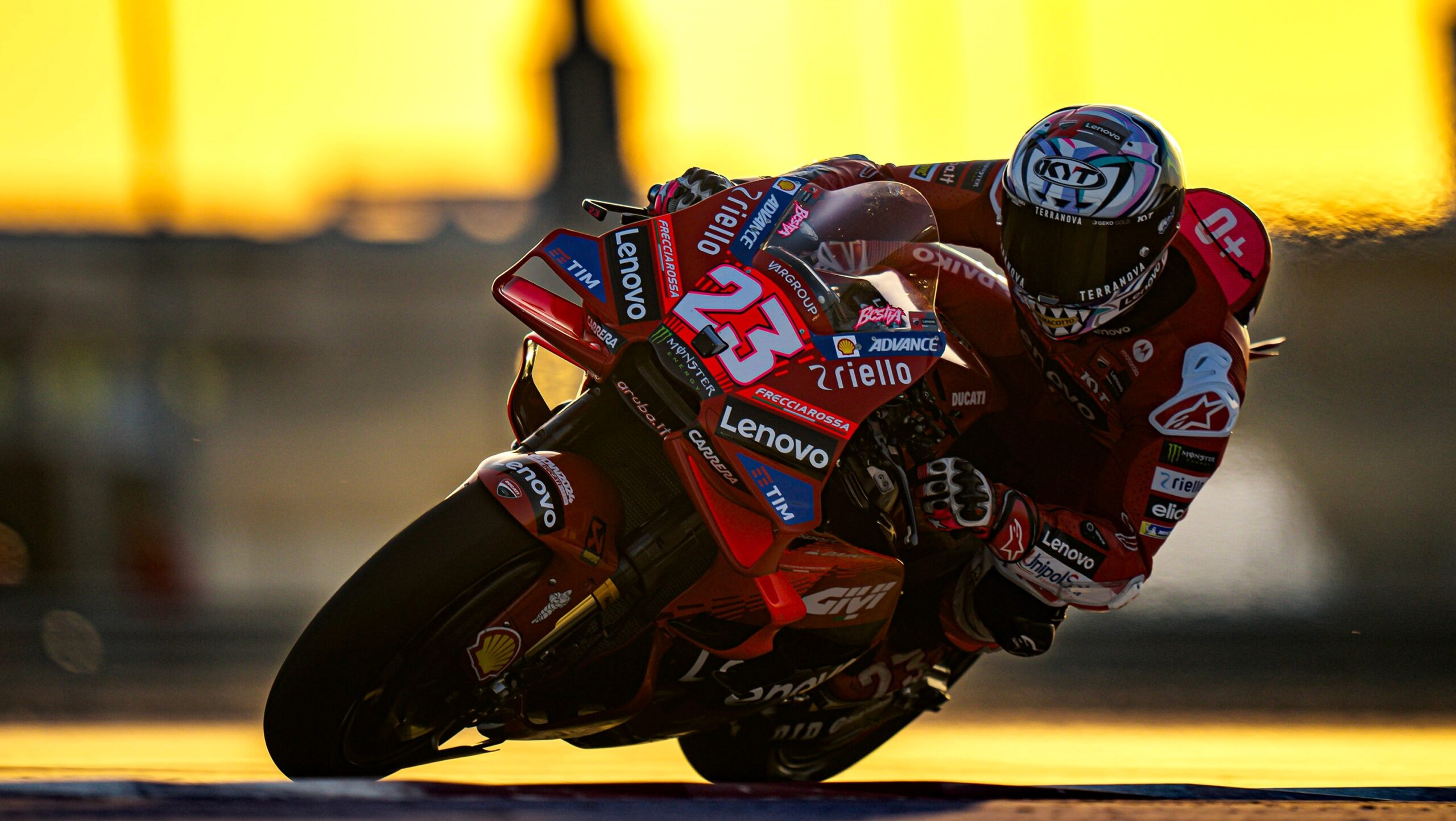 MotoGP, Enea Bastianini (2.º): “Ritmo é bom, time attack não foi mau”