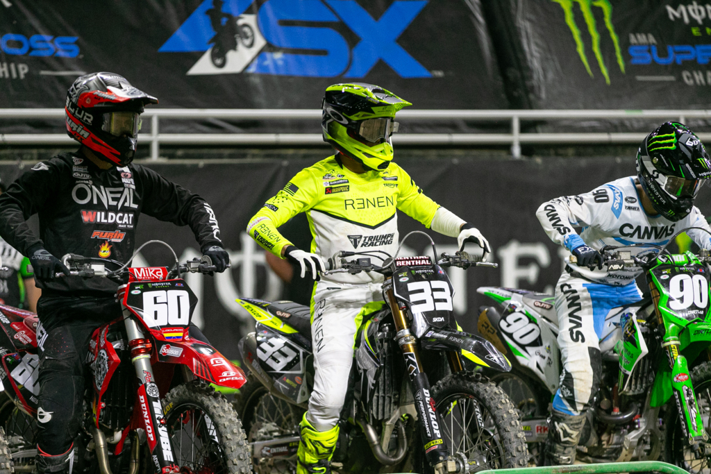 AMA SX 250: Triumph estreia-se no AMA Supercross com sexto lugar
