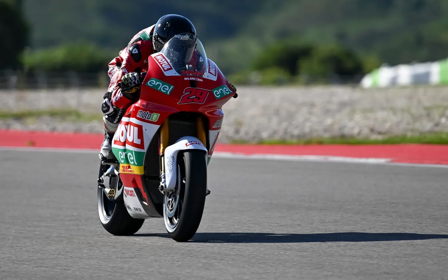 MotoE, Nicolas Spinelli mais rápido no primeiro dia de testes em Portimão