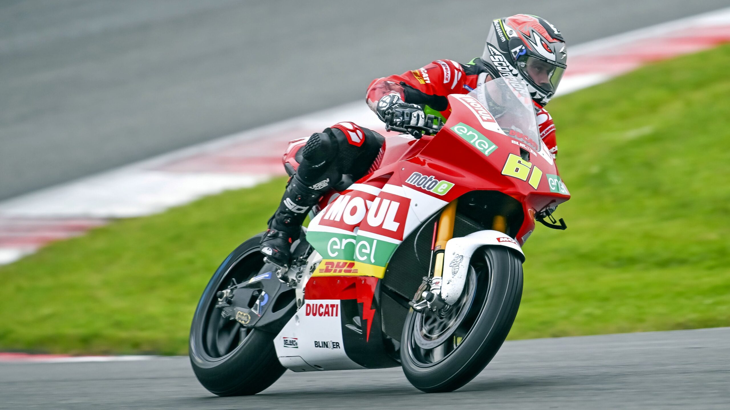 MotoE, Portugal, T1: Zaccone mais rápido na primeira sessão da classe elétrica