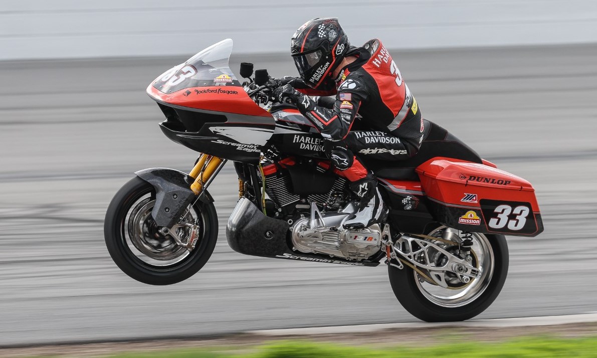 MotoAmérica: Piloto da Harley-Davidson alcança dupla vitória em Daytona