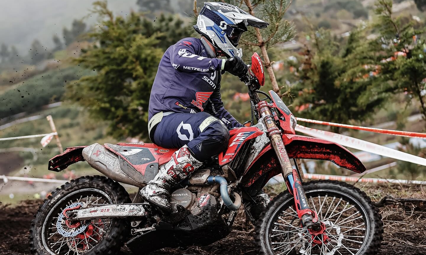 Enduro GP, Fafe, 2.º dia: Holcombe bate Garcia e Watson por menos de 10 segundos!