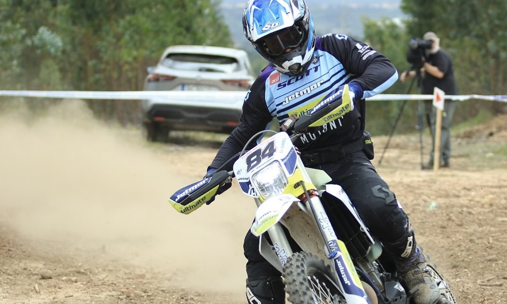 Raid Ferraria, Prólogo: Martim Ventura na frente de António Maio