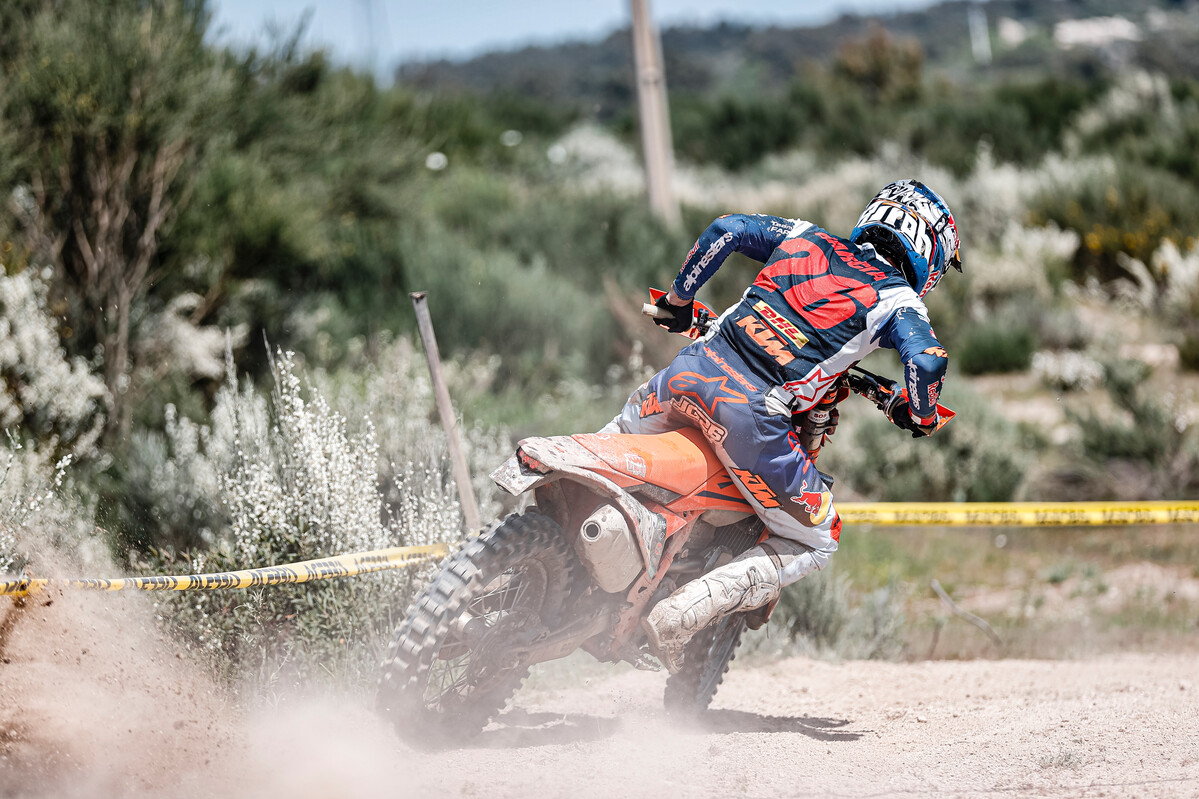 Vídeo EnduroGP, Portugal: O resumo do 2.º dia em Valpaços