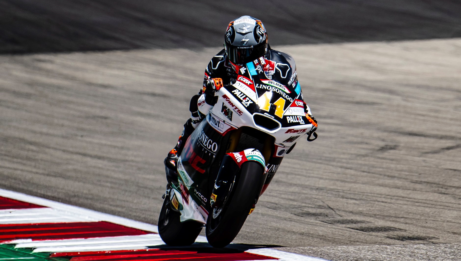 Moto2, Aron Canet (1º.): “Vou bater-me por outro primeiro lugar”