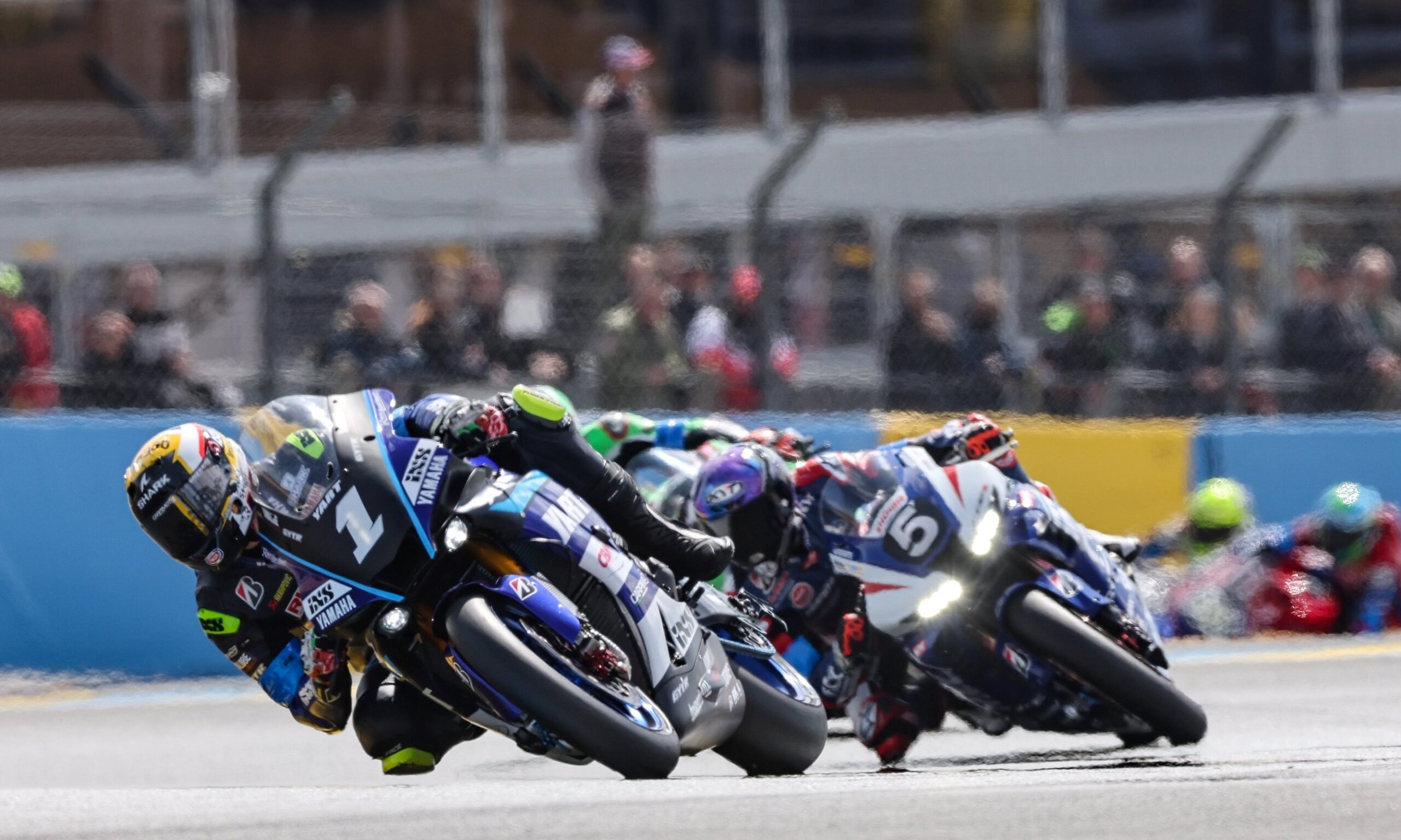 EWC, Le Mans, 6h: Yamaha lidera à frente da BMW, queda da Suzuki