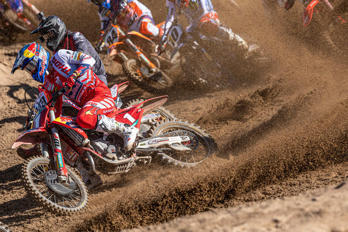 Vídeo MXGP: O resumo do Grande Prémio da Sardenha