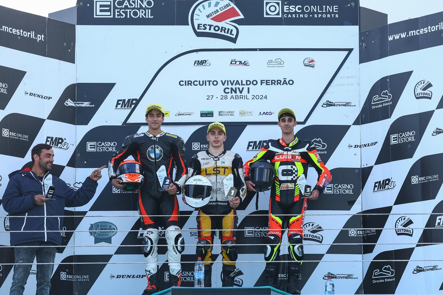 CNV Moto 2024: Gonçalo Ribeiro começa o ano com dupla vitória