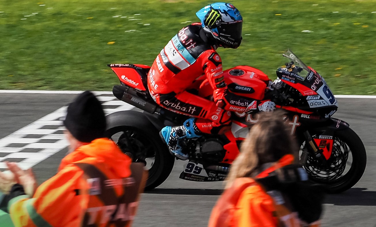 WSSP, Assen, Corrida 1: Vitória tirada a ferros por Huertas