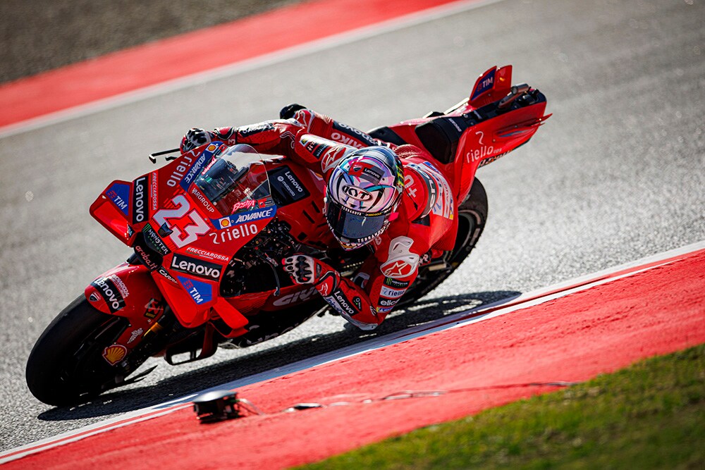MotoGP, Catalunha, Warm-up: Enea Bastianini bate Acosta no aquecimento