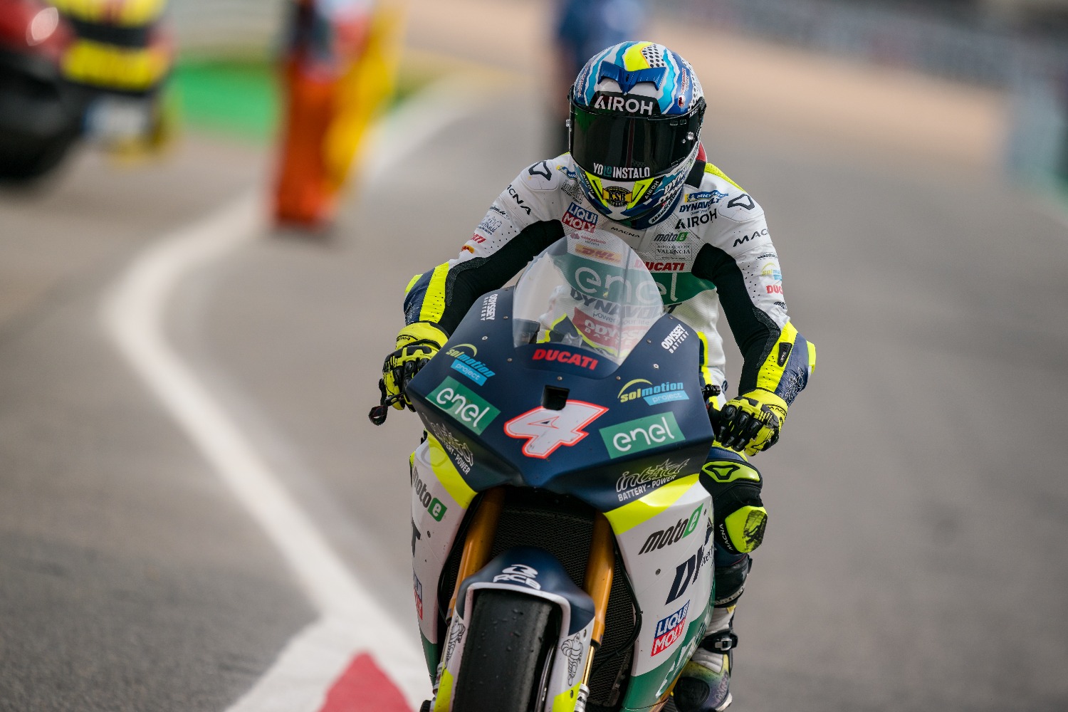 MotoE, França, T1: Hector Garzó domina no primeiro treino