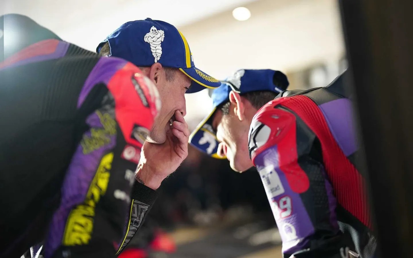 MotoGP, Aleix Espargaró e Maverick Viñales falam sobre a chegada de Jorge Martín