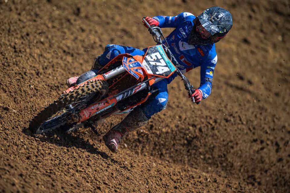 Vídeo EMX 125: Gyan Doensen vence em Maggiora