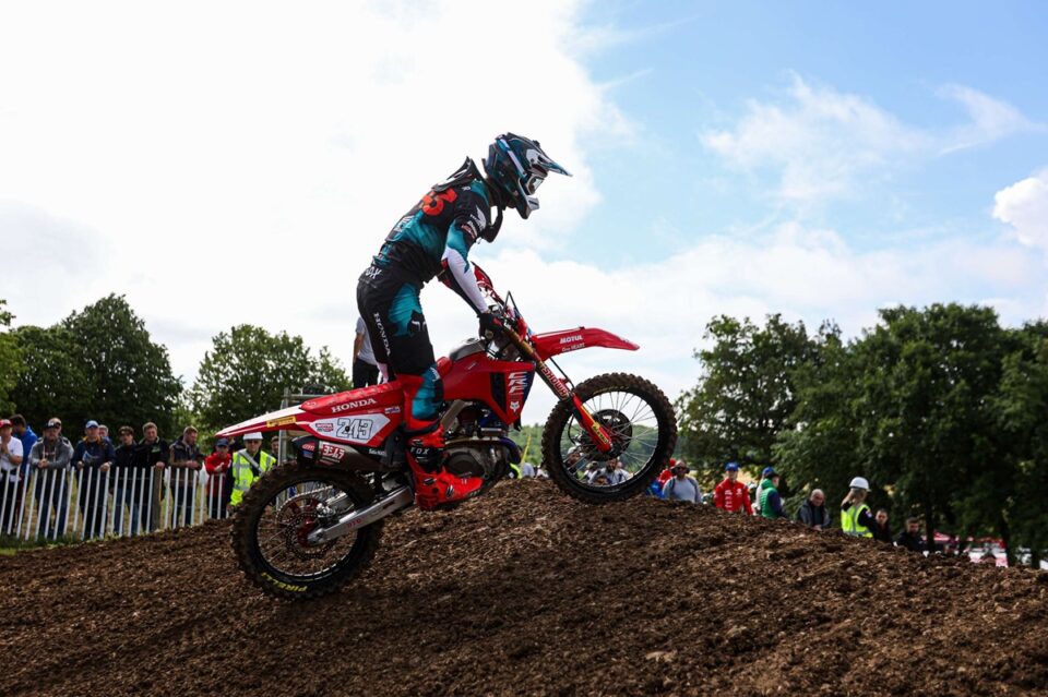 MXGP, Alemanha: Gajser deixa Prado a 9 segundos, Herlings 4º