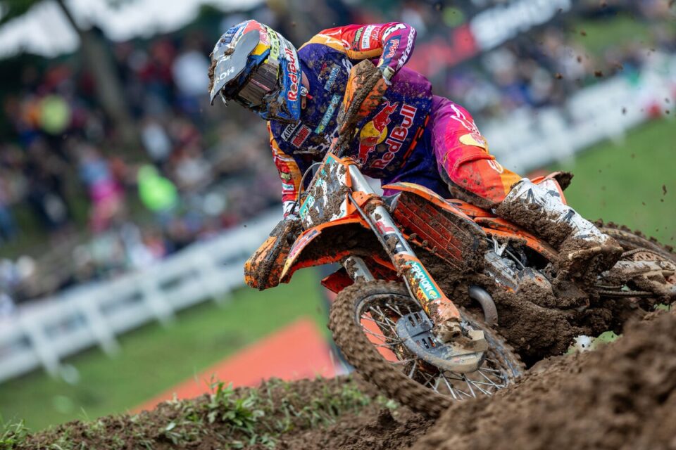 MXGP, Itália, Corrida 2: Herlings vence segunda manga e Prado lesiona-se
