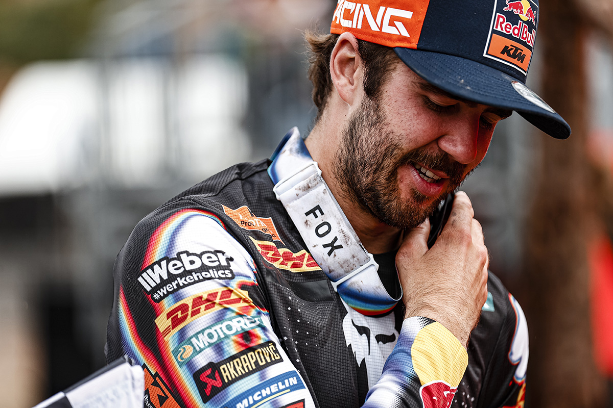 Hard Enduro: Manuel Lettenbichler lesionado