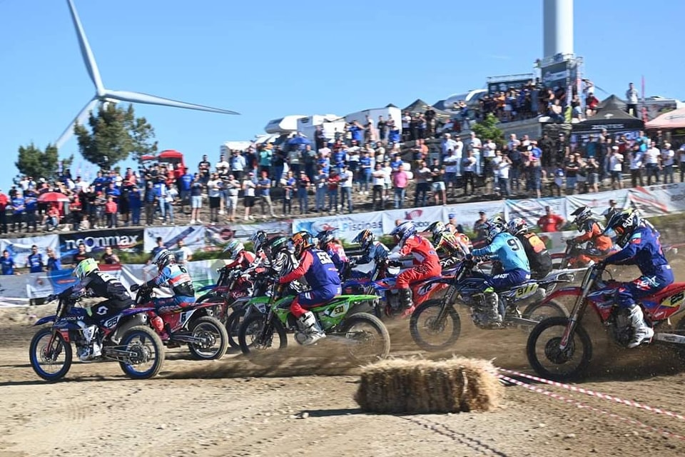 CN Motocross: Dia de Campeões em Tarouca