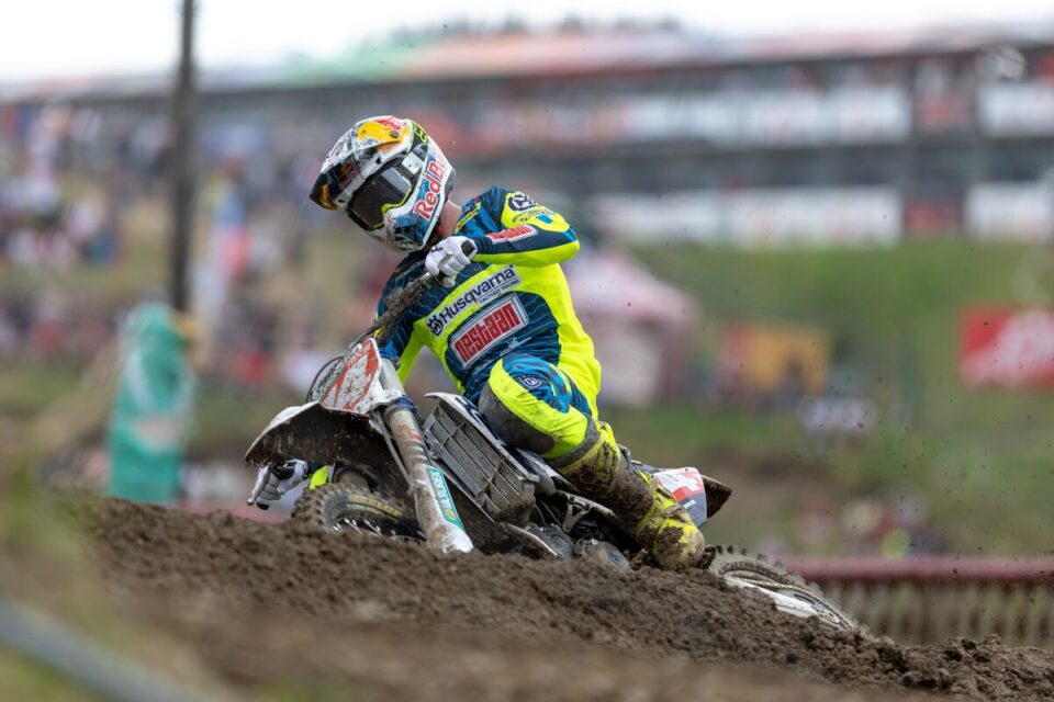 MX2, Lommel: Kay de Wolf lidera nas quarto de litro