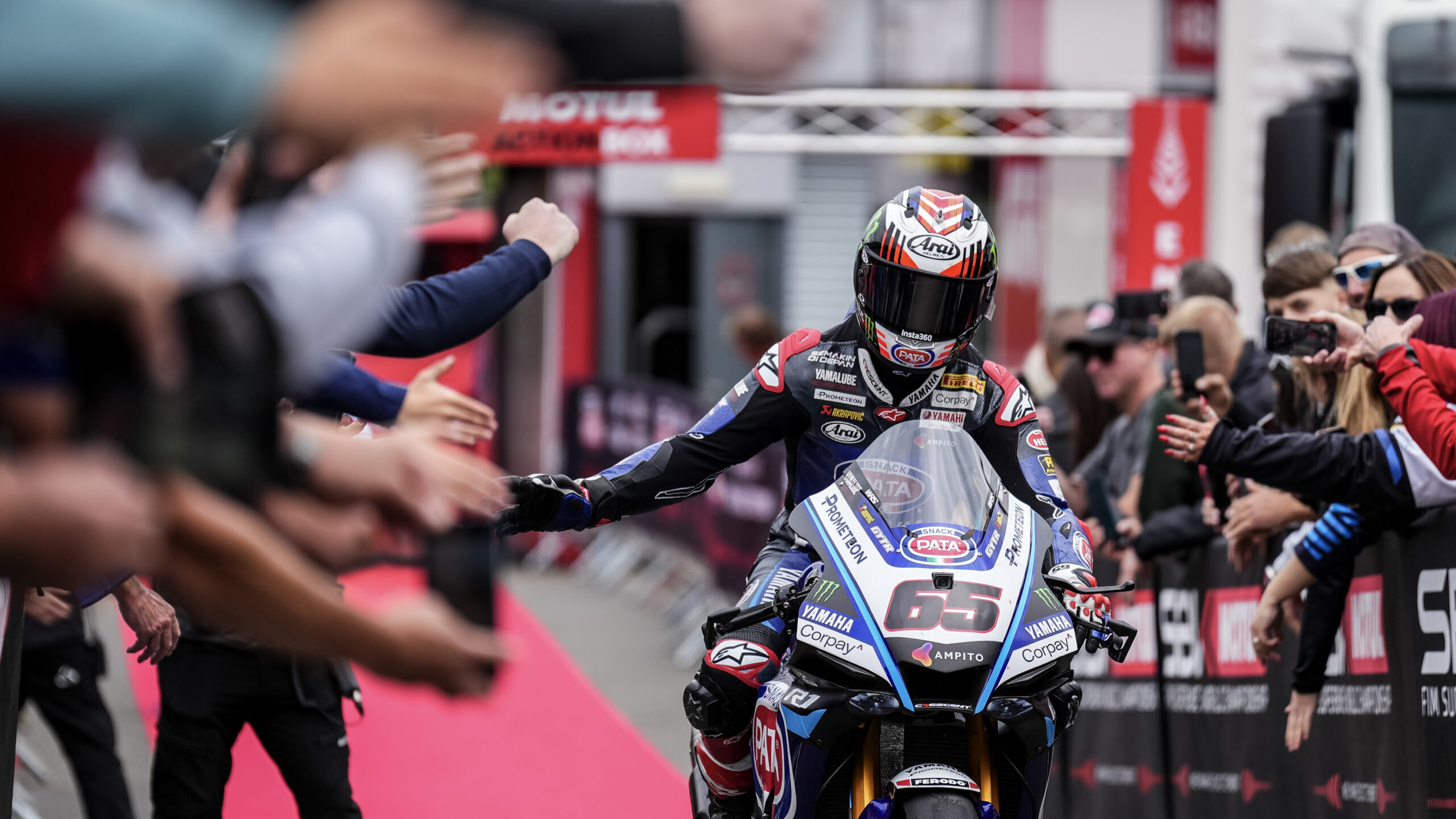WSBK, Jonathan Rea (8º): “Levamos alguns pontos positivos para Most”