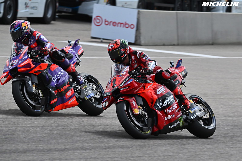 MotoGP, Jorge Lorenzo ‘Bagnaia ganhou explosividade e Martín perdeu-a’