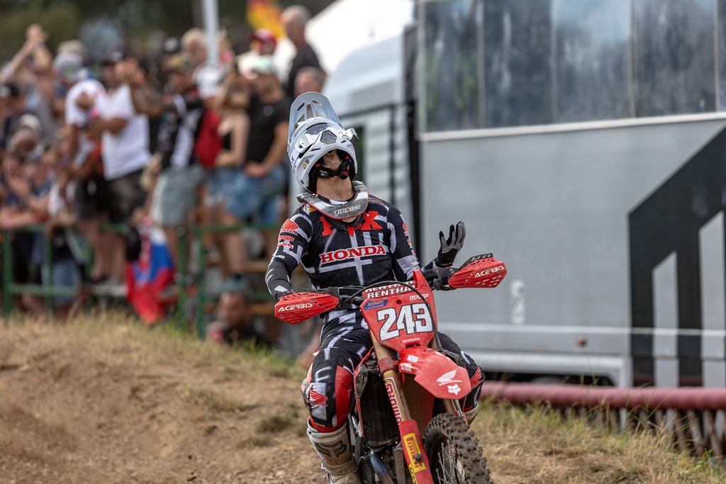 MXGP, Loket, Corrida 2: Finalmente Gajser!