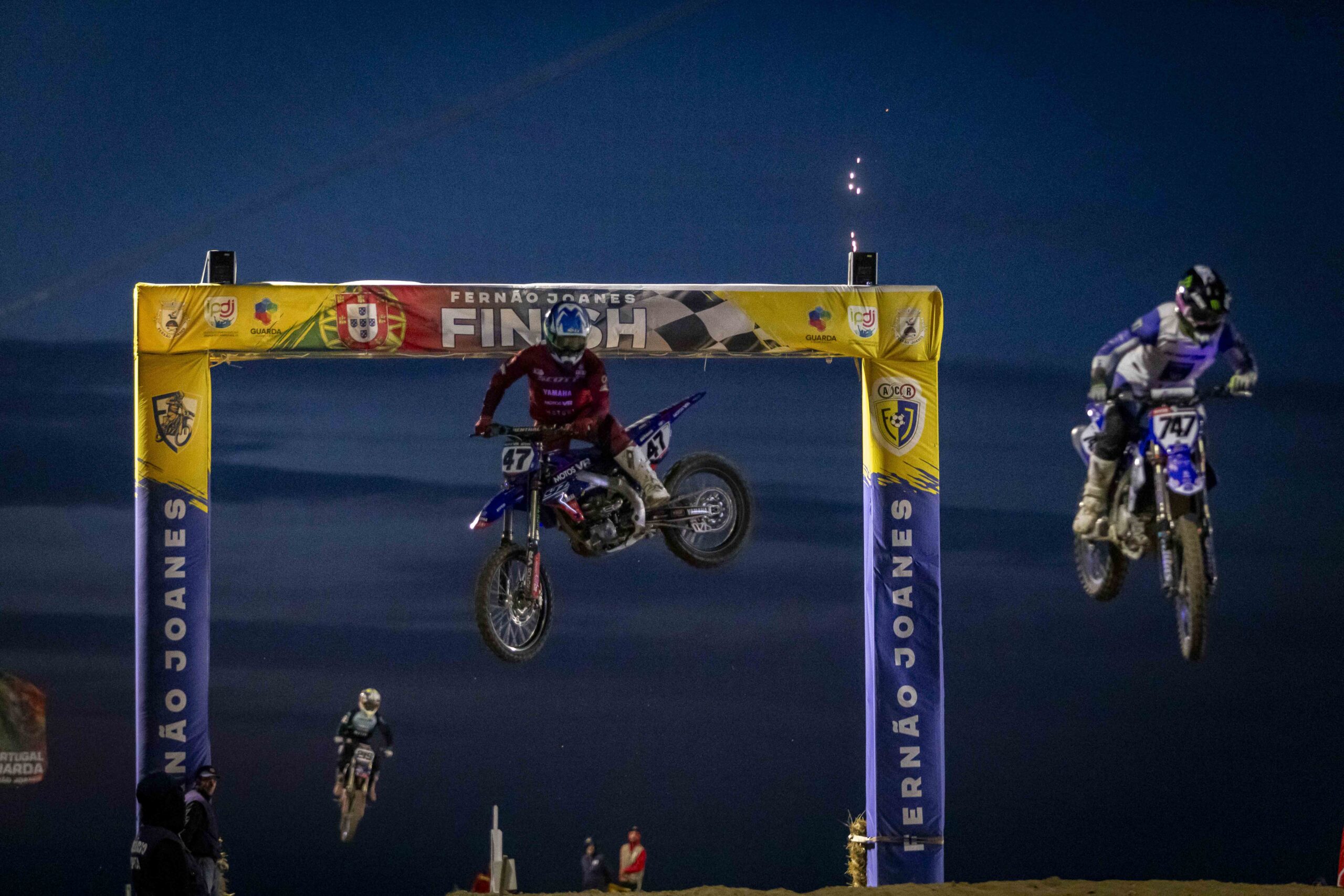 Campeonato Nacional de Supercross abriu em Fernão Joanes