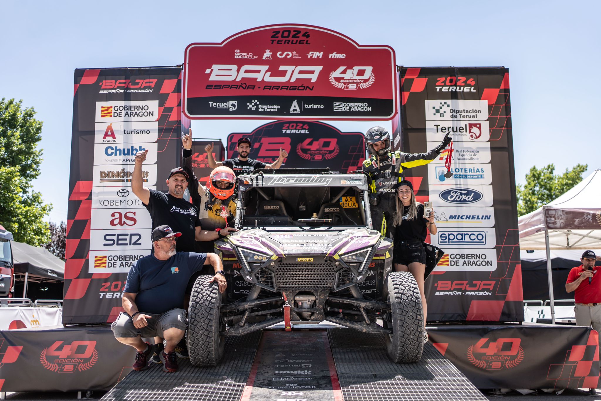 Gonçalo Guerreiro leva Polaris à vitória na estreia em Aragón