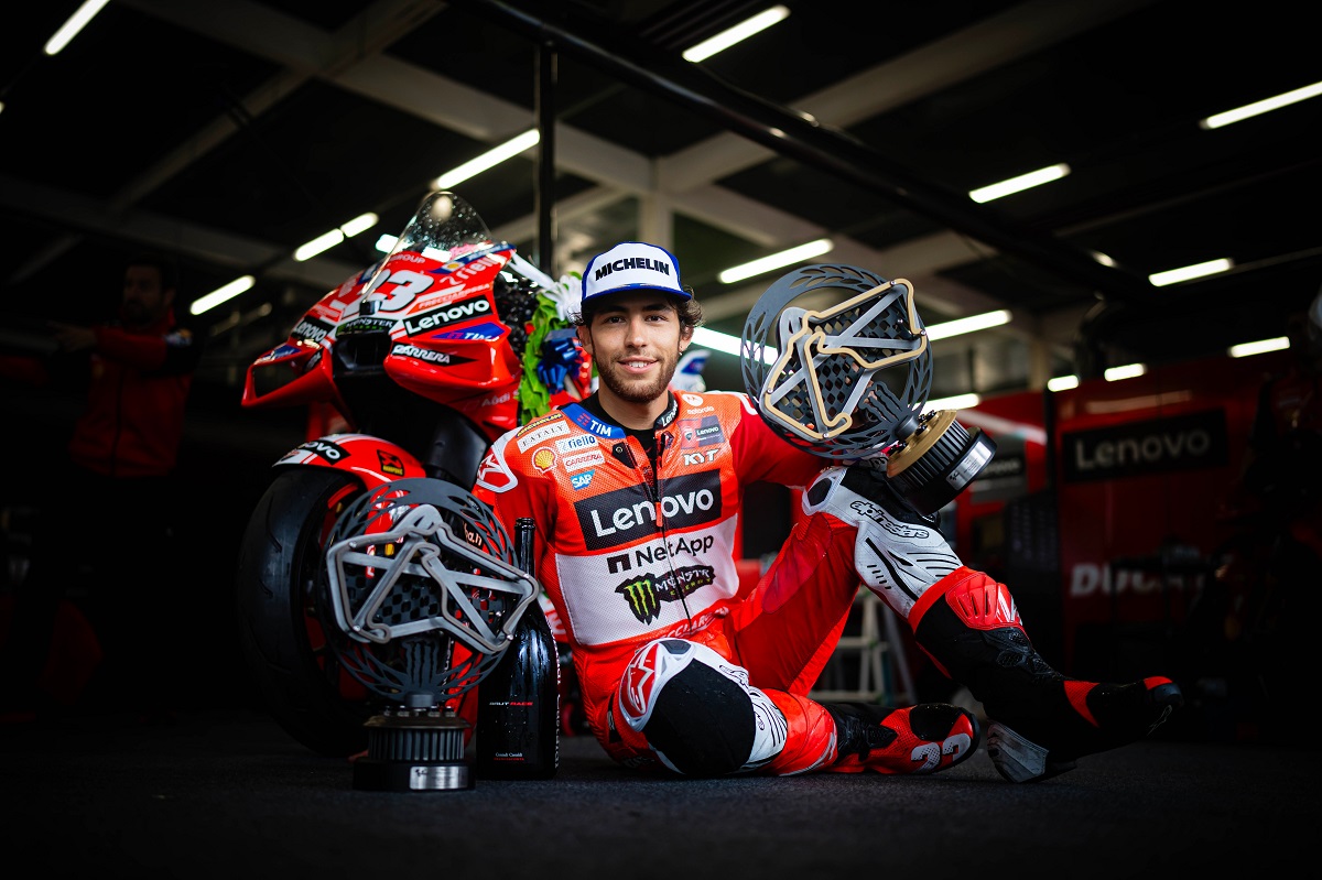 MotoGP, Davide Tardozzi ‘Enea;estará entre os candidatos ao título’