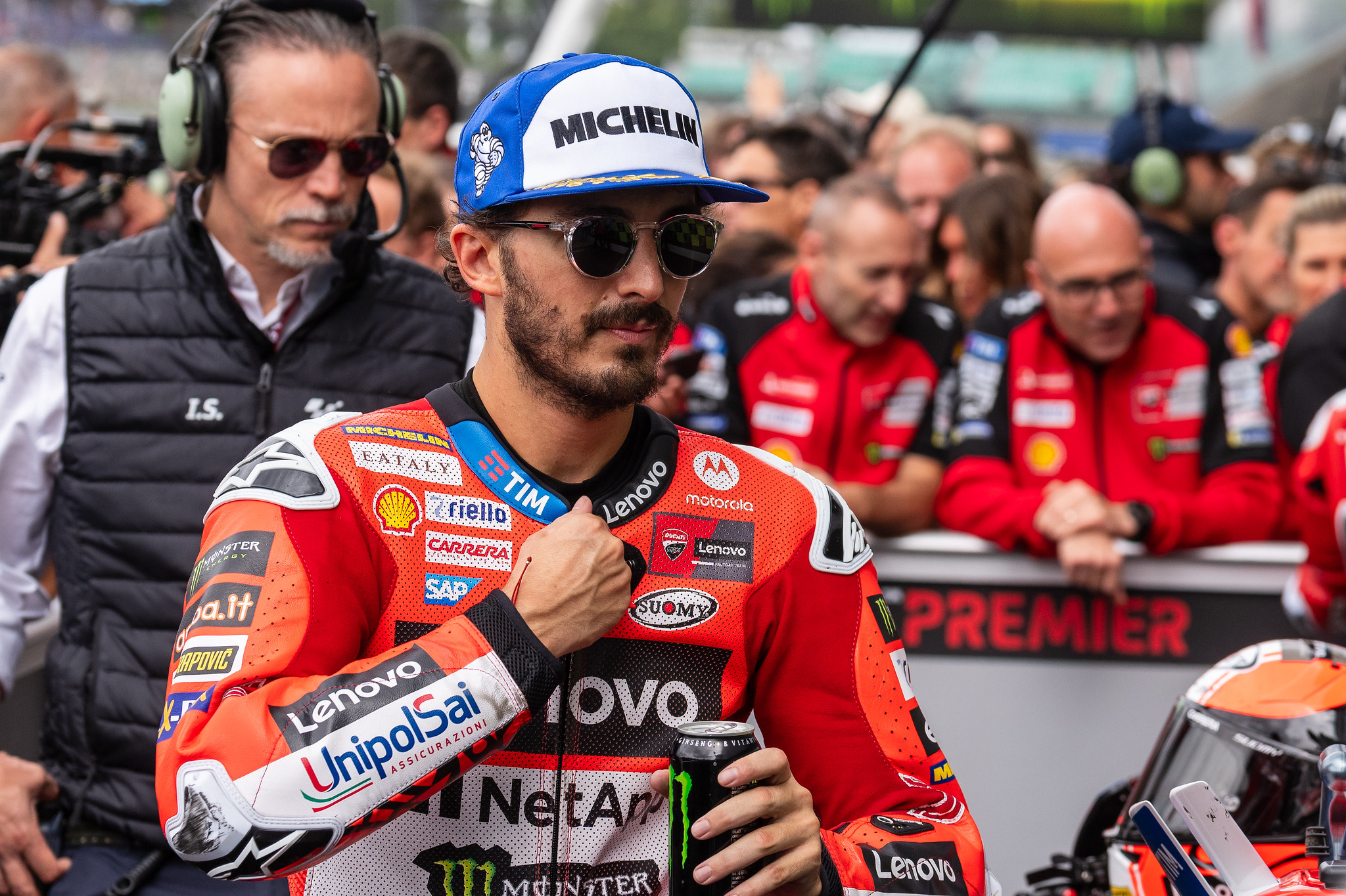 MotoGP, Bagnaia e Acosta criticam pilotos que esperam pelos outros para uma volta rápida