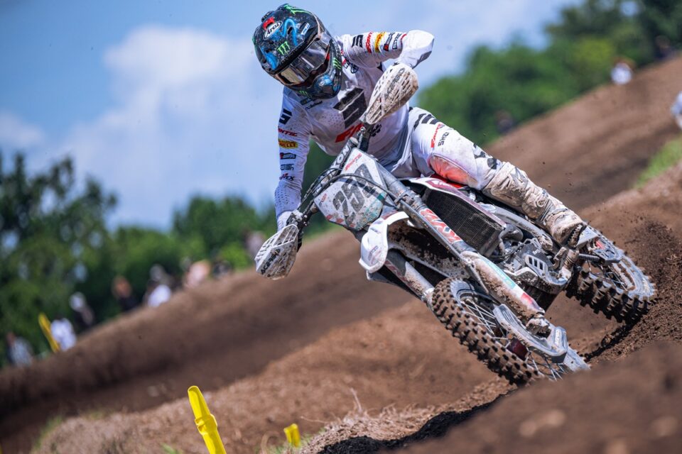 MXGP, Holanda: Coldenhoff vence qualificação, Cairoli 7º com a Ducati 