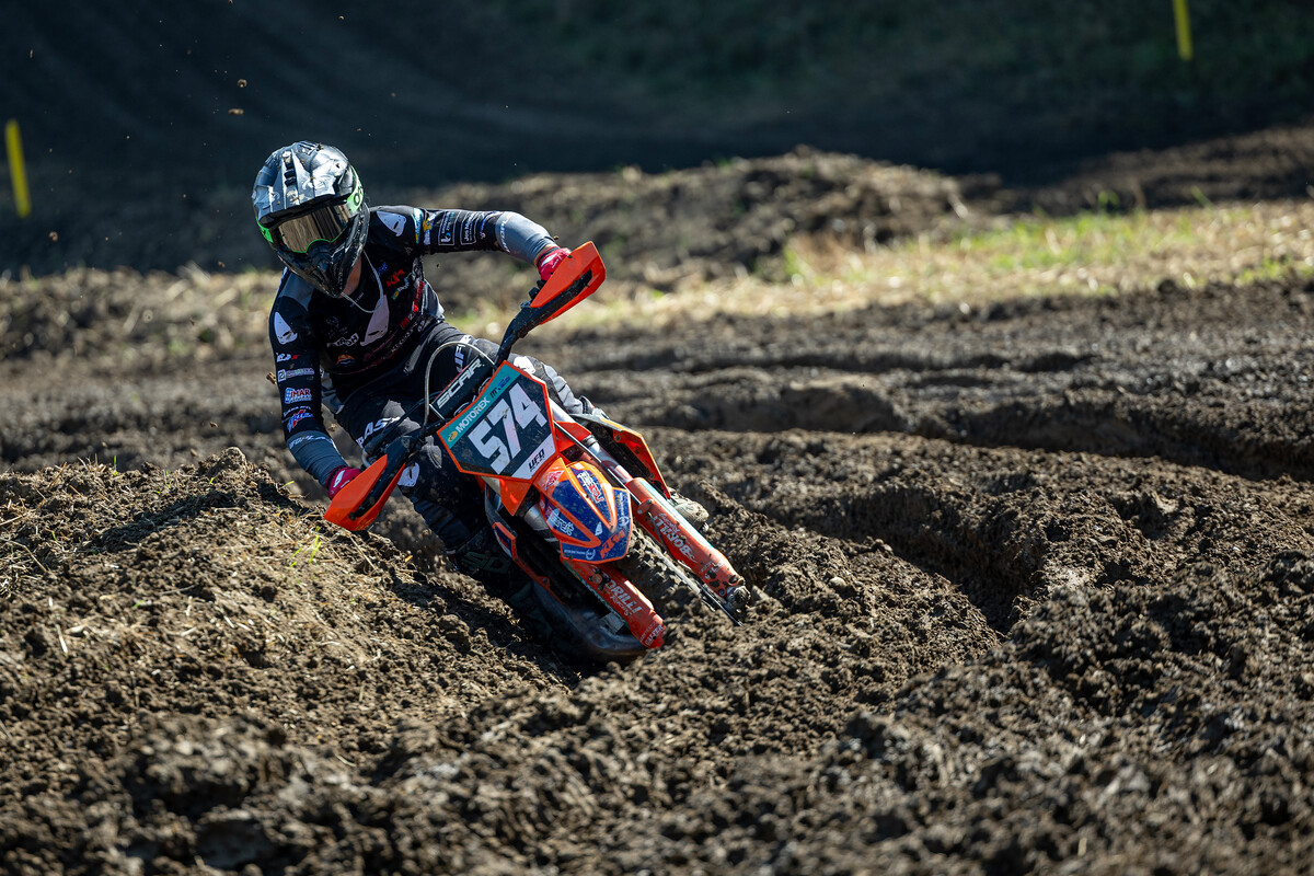 Vídeo EMX 125, Suiça: Alvisi vence e Doensen limita danos