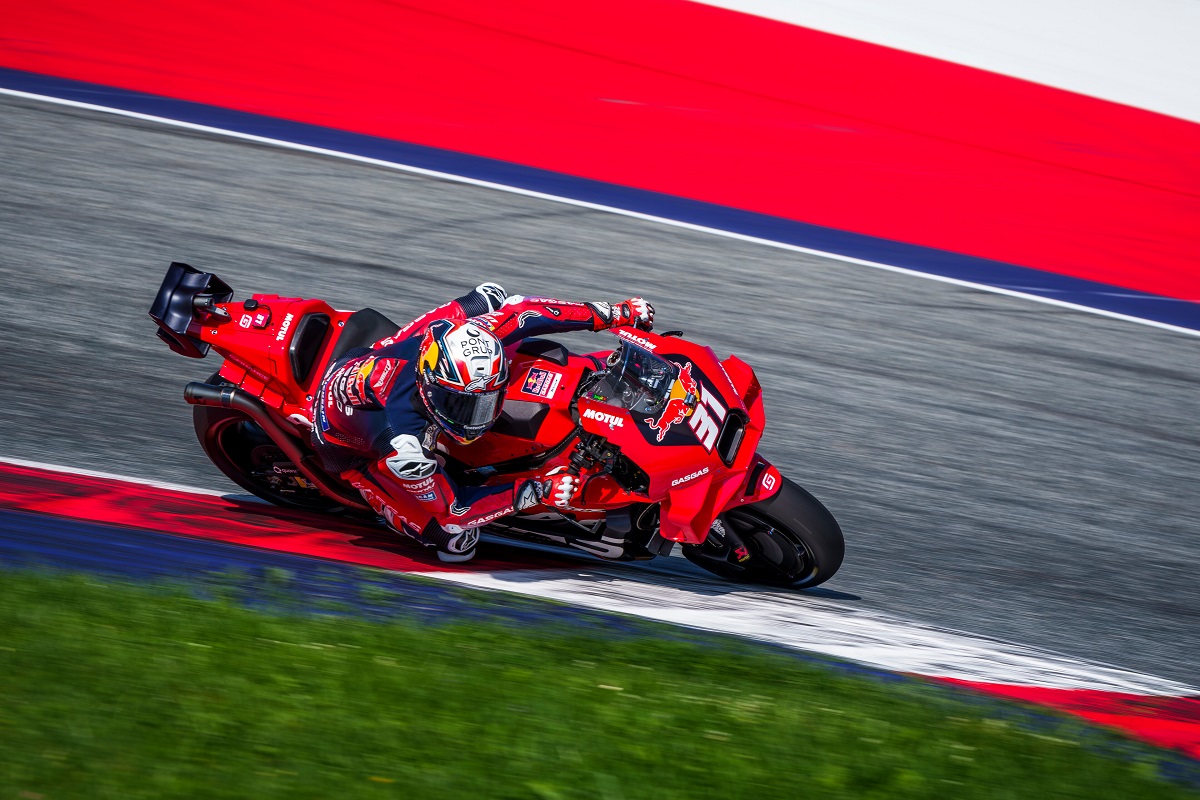 MotoGP, Àlex Crivillé avalia estilo de pilotagem de Pedro Acosta