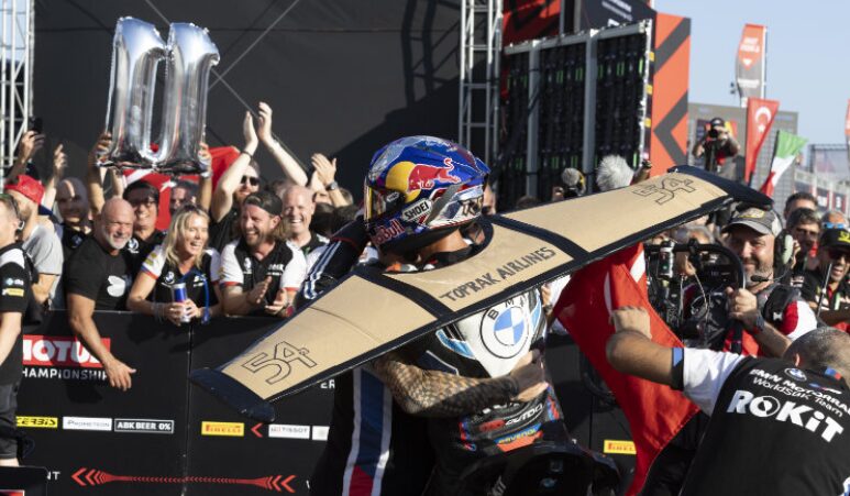 WSBK, Toprak Razgatlioglu (1º.): “Só entrei no meu ritmo nas últimas oito voltas”