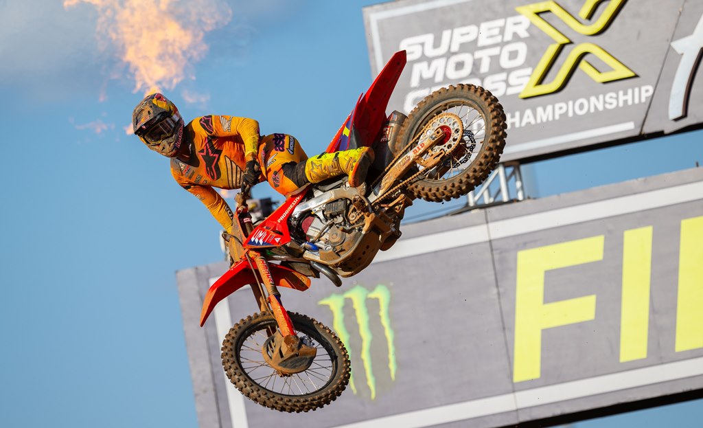 AMA Playoff SMX 450, Concord: Jett Lawrence (Honda) vence, Roczen quinto