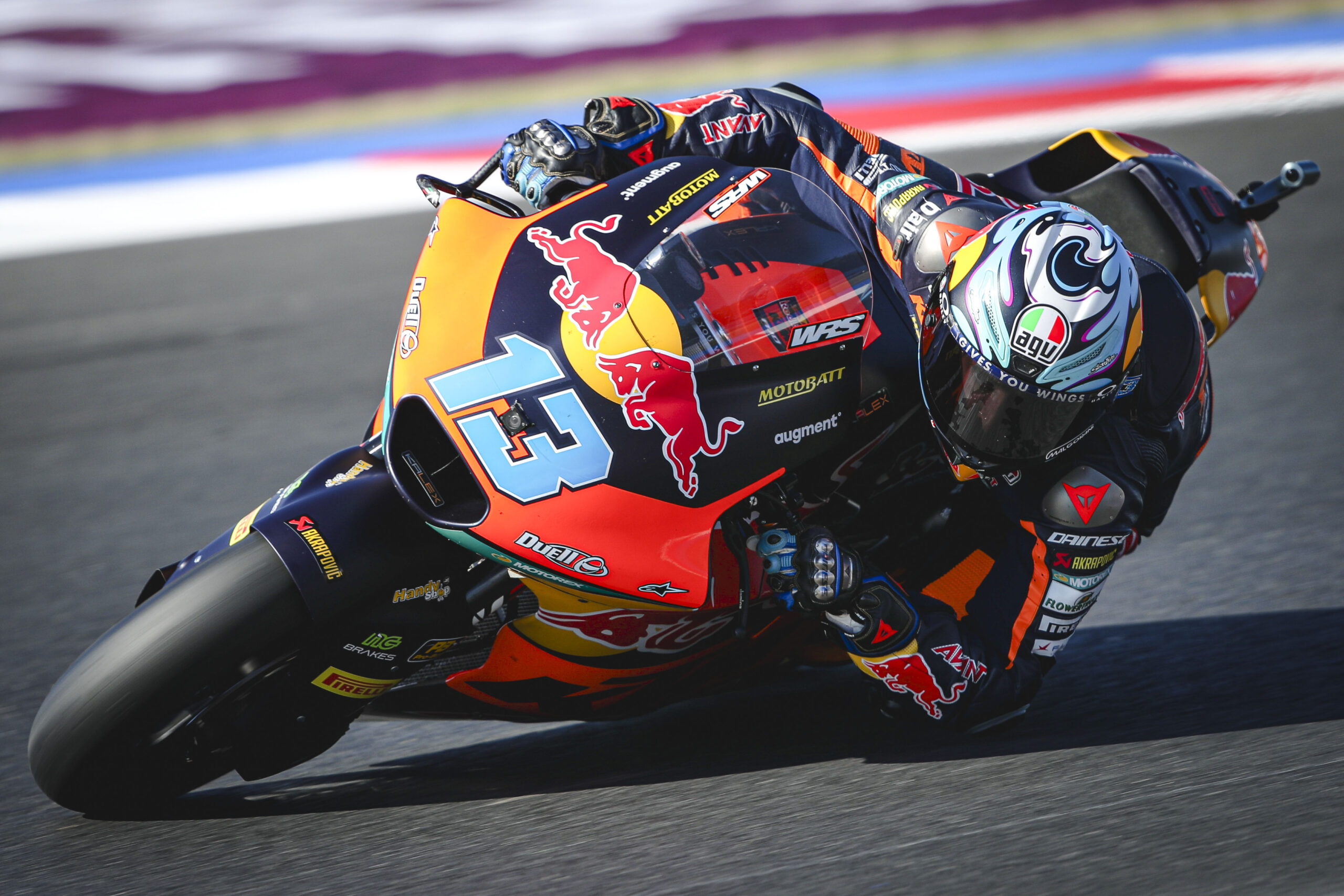 Moto2, Corrida: Duelo italiano termina com vitória de Vietti