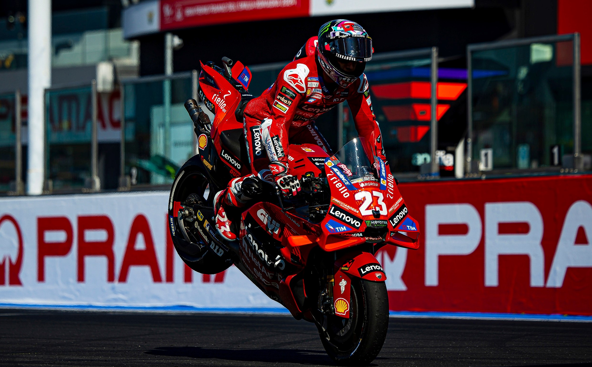 MotoGP, Corrida: Bastianini vence corrida louca, Bagnaia abandona