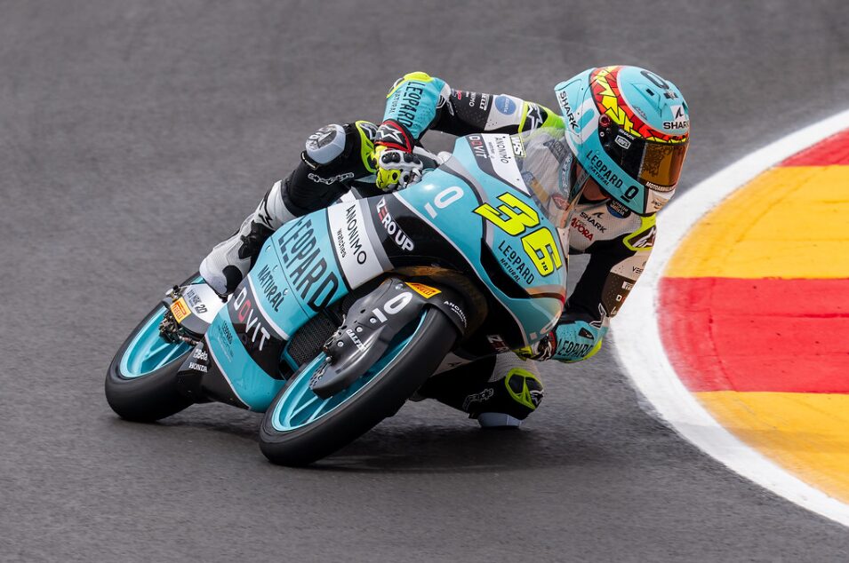 Moto3, Emilia Romagna: Angel Piqueras lidera na primeira sessão de treinos