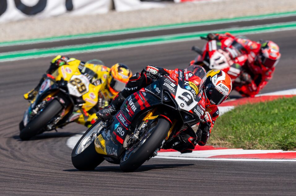 WSBK, Danilo Petrucci faz “Hat-Trick” em Cremona num fim de semana de sonho!