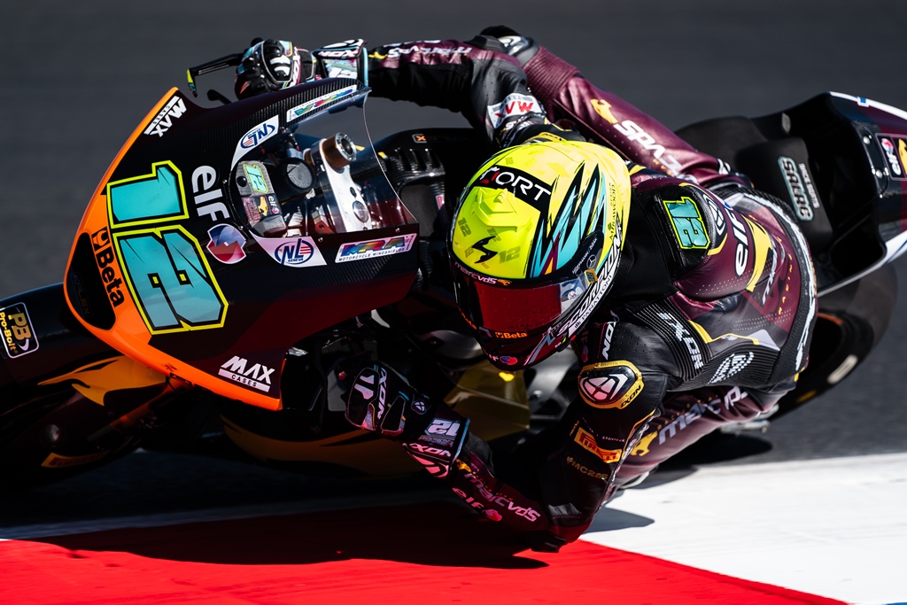 Moto3, Japão: Salac esmaga recorde do circuito