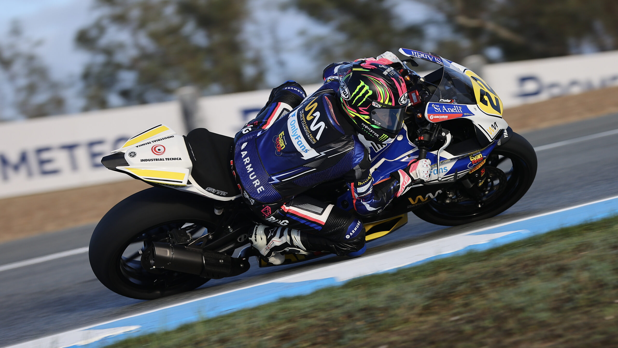 WWCR: Carrasco bate Herrera por 0,062s em Jerez