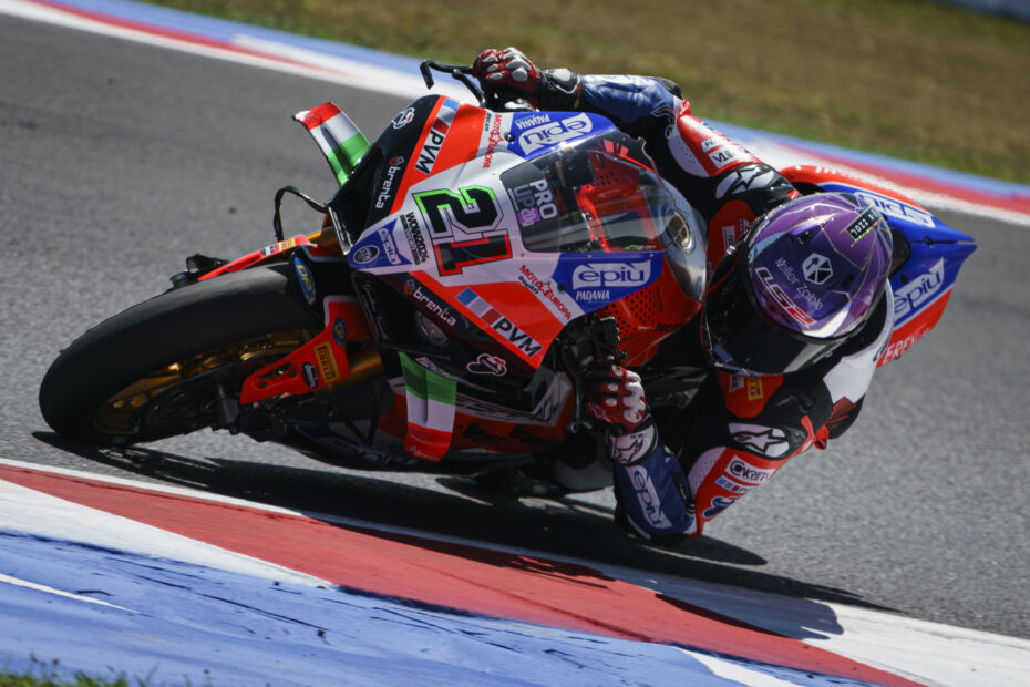 WSBK: TL2, Michael Rinaldi fecha o dia em P1 com três Ducati no Top 3; Ivo Lopes 25º