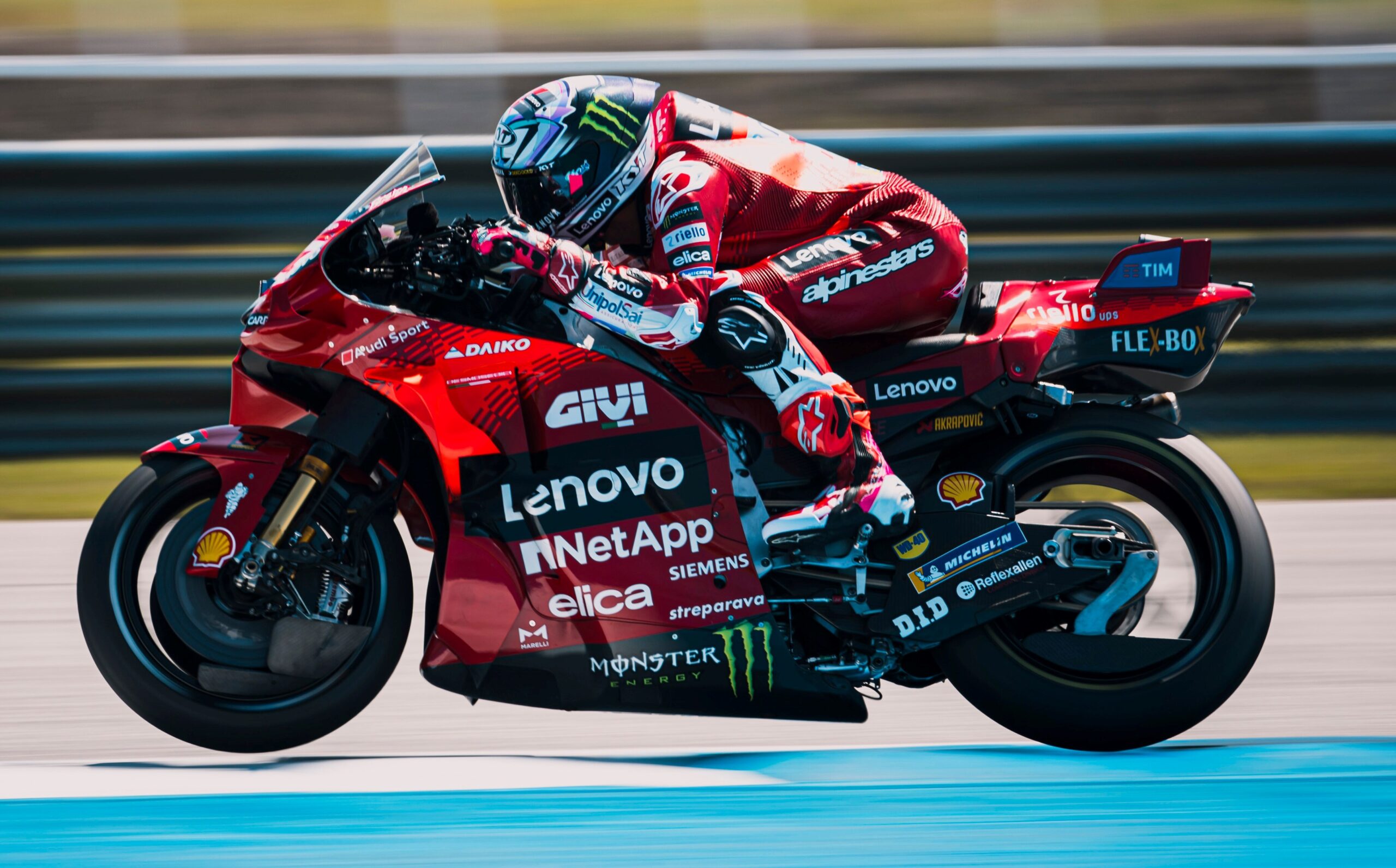 MotoGP, Tailândia: Bastianini bate Martin em sprint intenso