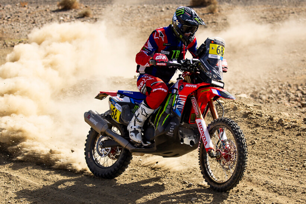 W2RC, Marrocos, Et.2: Schareina despoja Branch de líder, Buhler abandona