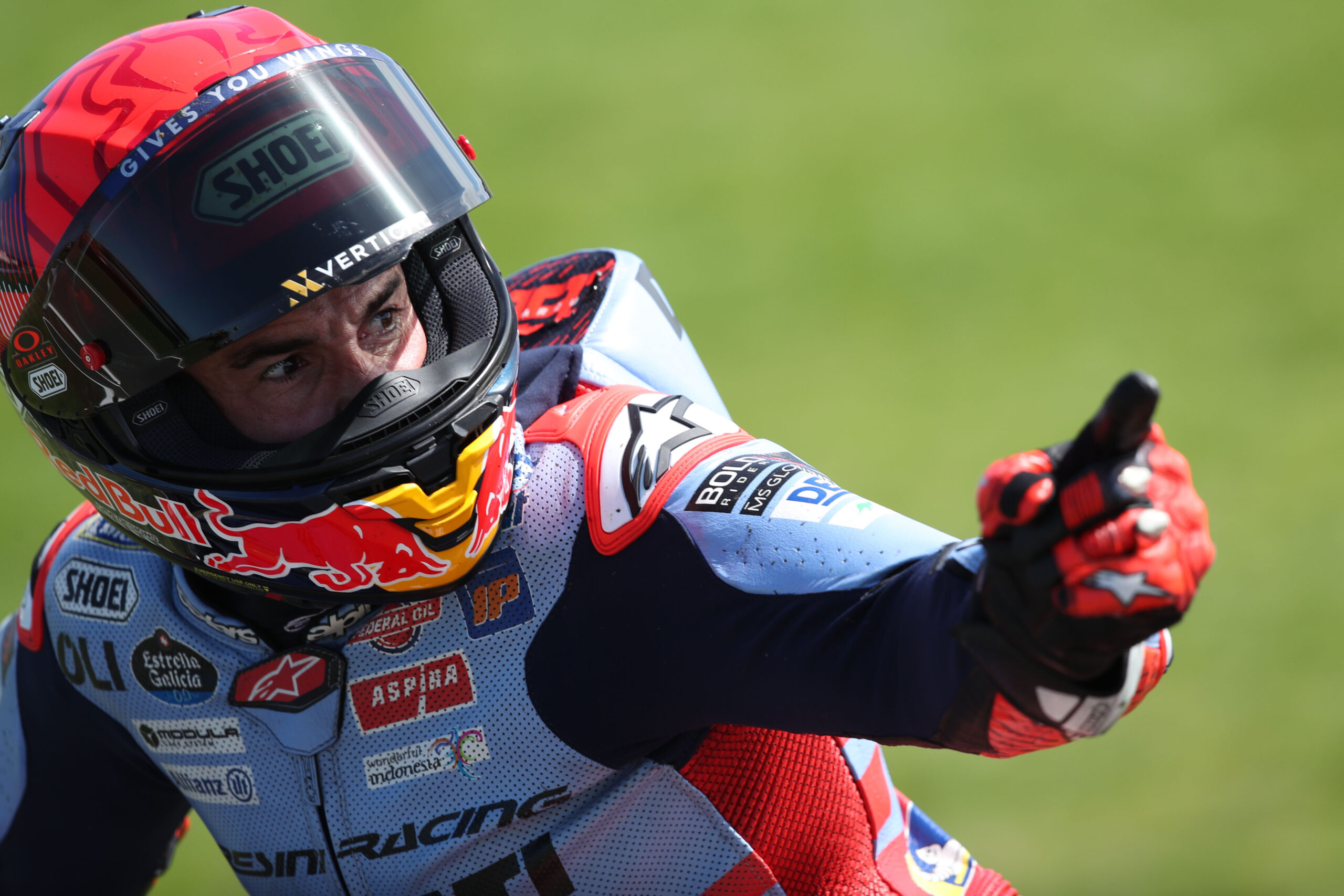 MotoGP, Marc Márquez (P1) e o bizzaro incidente com os tear-off