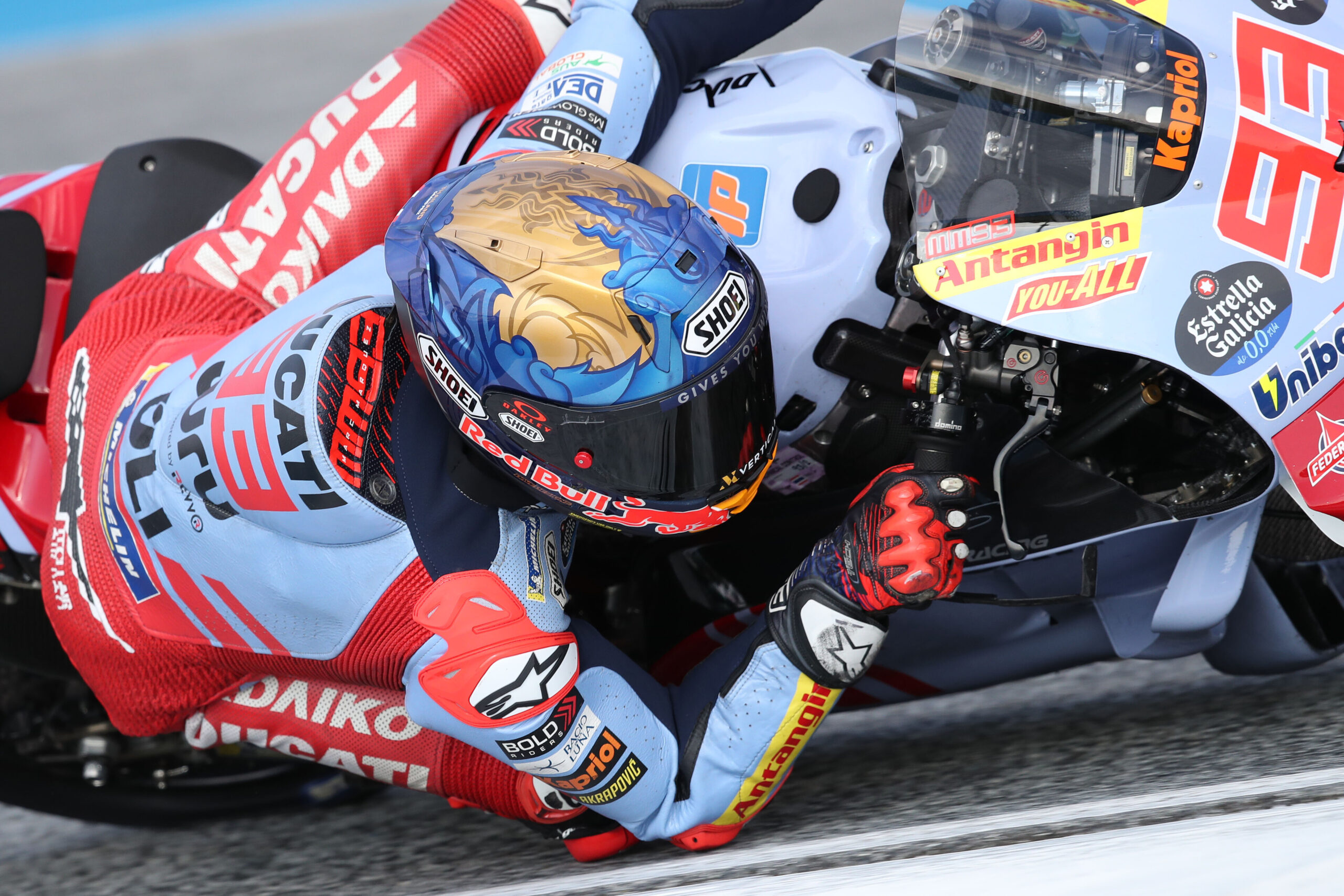 MotoGP, Tailândia: Márquez fecha sexta-feira como líder