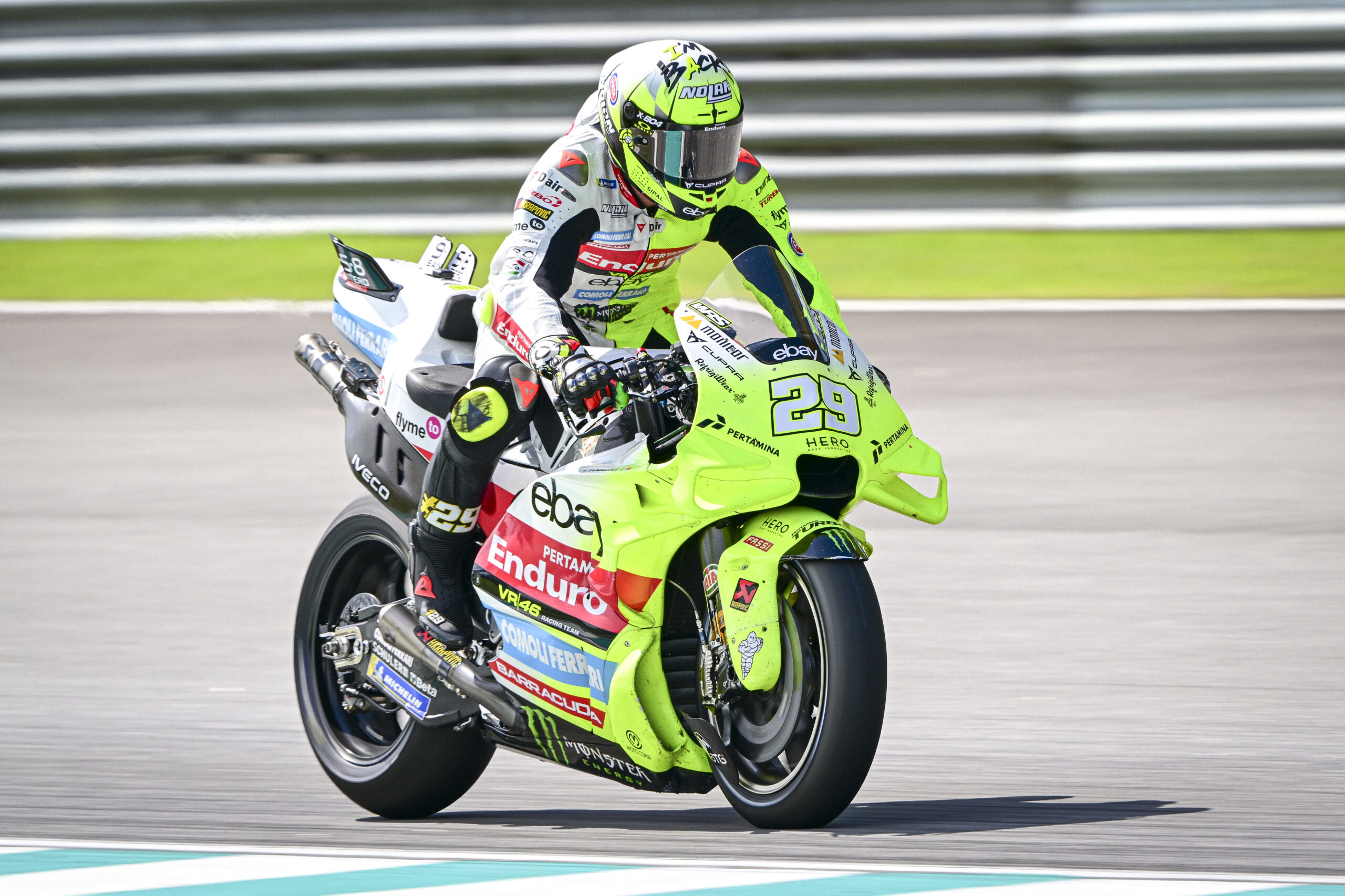 MotoGP, Andrea Iannone: “Esta moto é muito mais fácil de pilotar que a de 2019”