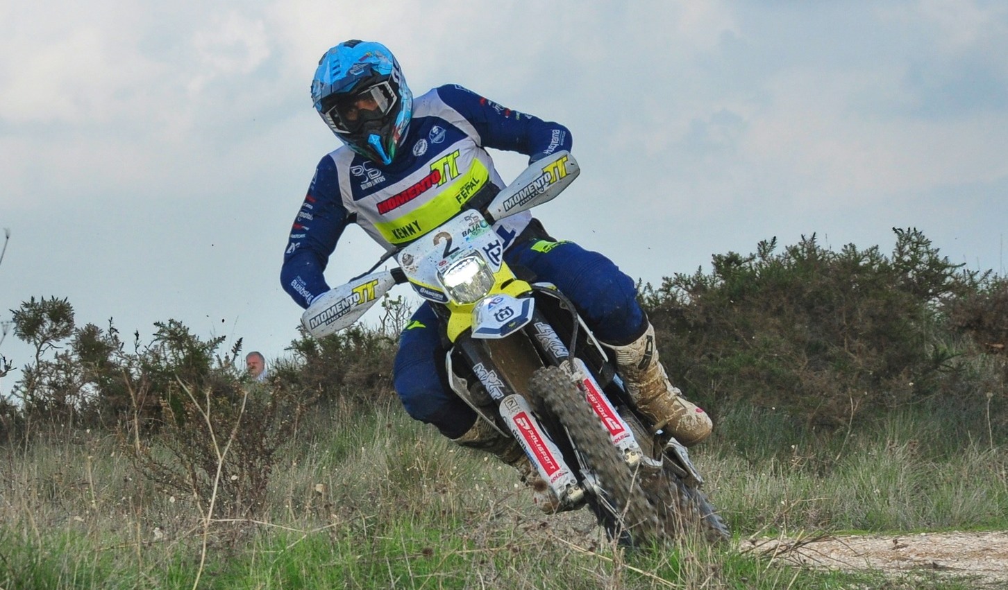 CNTT, Baja Oeste, 2º Dia: Bruno Santos (Husqvarna) dominante nas motos