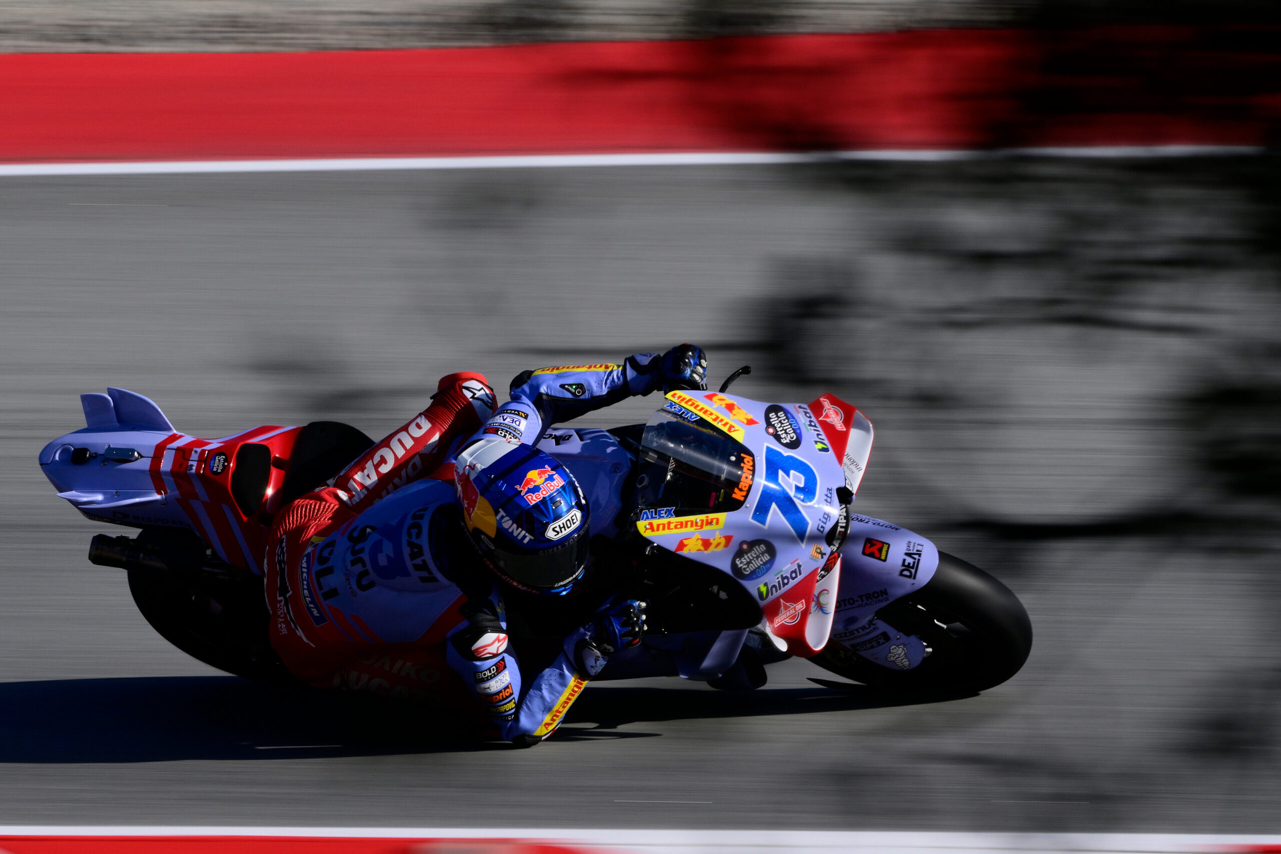 MotoGP: Testes de Barcelona com Álex Márquez na liderança na parte da manhã