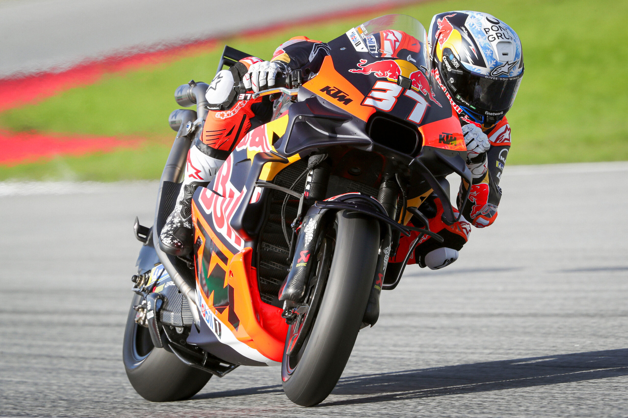 MotoGP, Pedro Acosta ‘É uma nova abordagem para nós; primeira impressão é positiva’